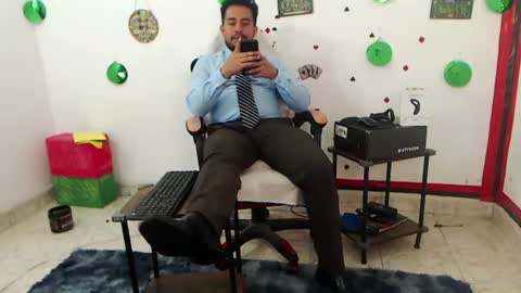 Snapshot of kalethbigdick88 chatting on 07/08/26, 04:22 Kaleth online show from 07/08/26, 04:22
