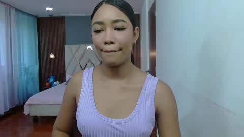    online show from 06/01/26, 12:07
