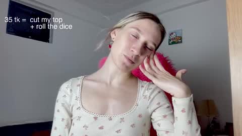 Snapshot of kali_the_goddess chatting on 11/14/25, 12:48 kali_the_goddess online show from 11/14/25, 12:48