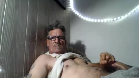 kalifornia91666 online show from 11/08/25, 09:35