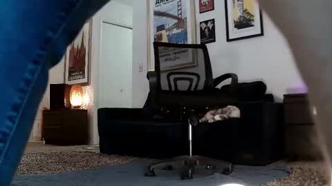 Tara Smith online show from 10/25/25, 02:35