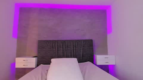 Carolina   online show from 02/03/25, 06:49