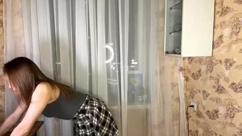 Kallie online show from 12/17/25, 02:12