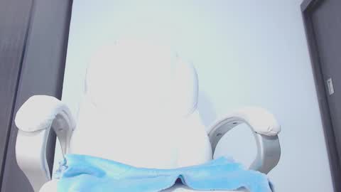 Hannah online show from 12/16/25, 12:48