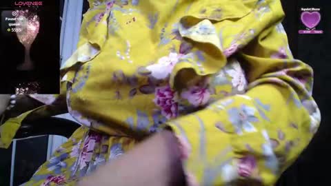 Snapshot of kalpananaisha_ chatting on 10/22/25, 10:04 Alisha online show from 10/22/25, 10:04