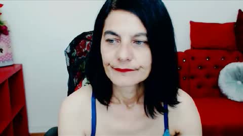 Snapshot of kalysta4u chatting on 09/17/25, 03:19 kalysta4u - EX - Bestbangmilf online show from 09/17/25, 03:19