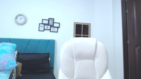 Kamilalopez online show from 01/26/25, 04:41