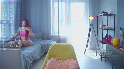 Snapshot of kamalacorf chatting on 06/17/26, 04:04 Amelia online show from 06/17/26, 04:04