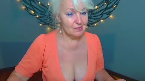 Snapshot of kamaliasim chatting on 05/30/26, 06:38 KamaliaSim online show from 05/30/26, 06:38