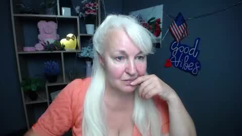 Snapshot of kamaliasim chatting on 07/10/26, 07:05 KamaliaSim online show from 07/10/26, 07:05