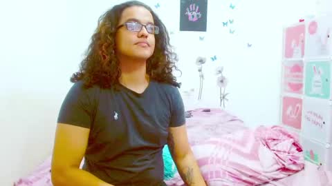 Dante and Carolina independient model online show from 02/28/25, 12:43