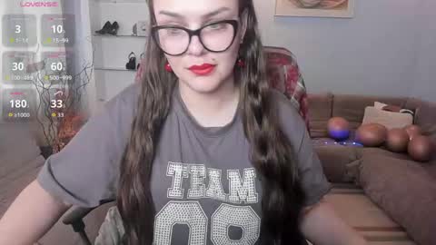 Snapshot of kamilagame chatting on 04/15/26, 04:30 Camila online show from 04/15/26, 04:30
