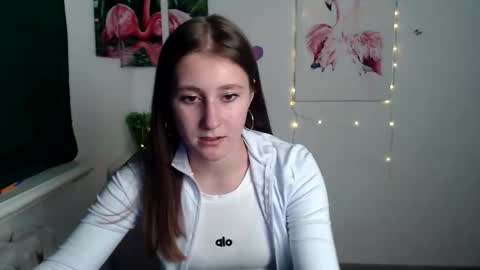 kamilla_love_ online show from 09/30/25, 11:48