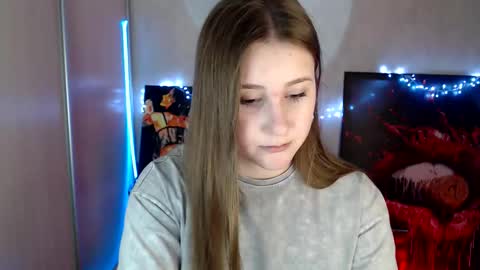 Snapshot of kamilla_love_ chatting on 04/23/26, 11:20 kamilla_love_ online show from 04/23/26, 11:20