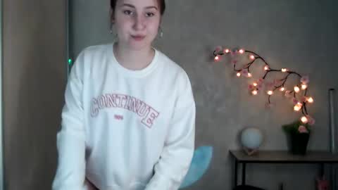Snapshot of kamilla_love_ chatting on 05/07/26, 12:54 kamilla_love_ online show from 05/07/26, 12:54