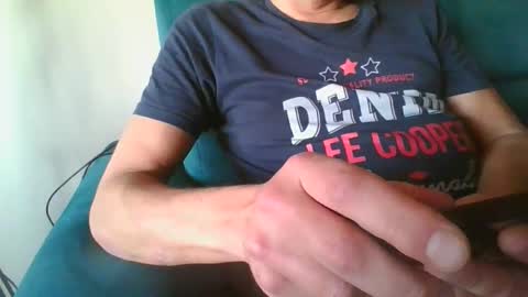 Mario online show from 12/16/25, 01:27