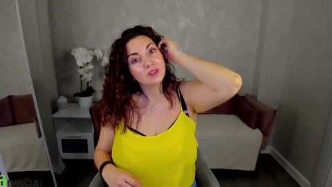 kandy_balls online show from 11/12/25, 10:09