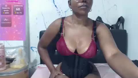 Snapshot of kandysexy chatting on 03/31/26, 06:41 Paola online show from 03/31/26, 06:41