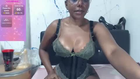 Snapshot of kandysexy chatting on 04/11/26, 08:02 Paola online show from 04/11/26, 08:02