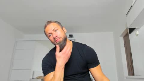 Kane OF strongkane online show from 01/28/25, 12:05