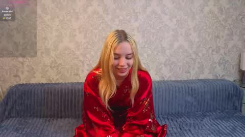 Snapshot of kaneshacornick chatting on 10/15/25, 03:17 Alice online show from 10/15/25, 03:17