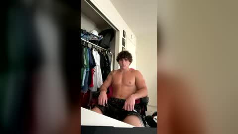 Snapshot of kanewetwood chatting on 07/15/26, 10:04 kanewetwood online show from 07/15/26, 10:04