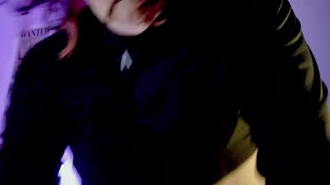 Snapshot of kanne_goth chatting on 12/05/25, 01:14 online show from 12/05/25, 01:14