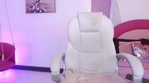 kaoryy_1 online show from 06/02/26, 11:23