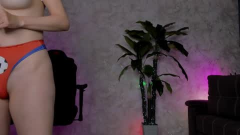 Emma online show from 06/20/26, 01:30