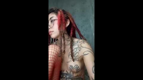 Snapshot of kaoz_69_ chatting on 02/08/26, 02:15 Kaoz 69 online show from 02/08/26, 02:15