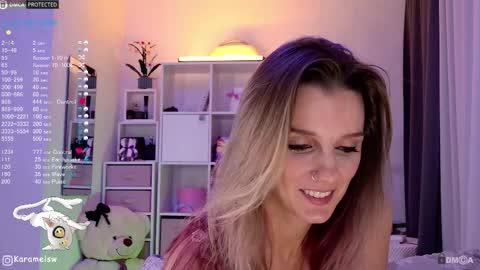 Julia online show from 09/28/25, 10:37