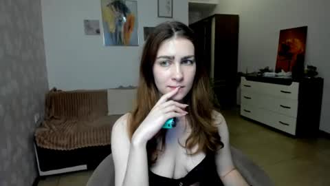 Snapshot of karawill chatting on 08/04/26, 04:37 KaraWill online show from 08/04/26, 04:37