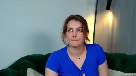 Snapshot of karenclarks chatting on 09/10/25, 06:19 Karen online show from 09/10/25, 06:19