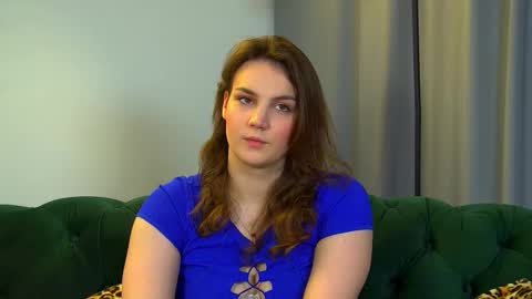 Snapshot of karenclarks chatting on 10/13/25, 06:19 Karen online show from 10/13/25, 06:19