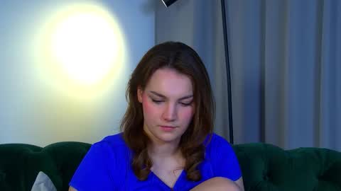 Snapshot of karenclarks chatting on 10/21/25, 06:41 Karen online show from 10/21/25, 06:41