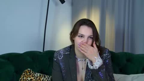 Snapshot of karenclarks chatting on 11/29/25, 06:22 Karen online show from 11/29/25, 06:22