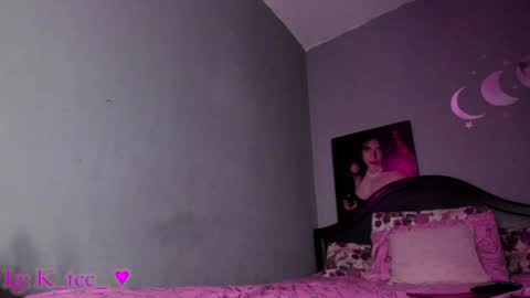 Snapshot of karenconnors chatting on 01/14/25, 02:29 Karen online show from 01/14/25, 02:29