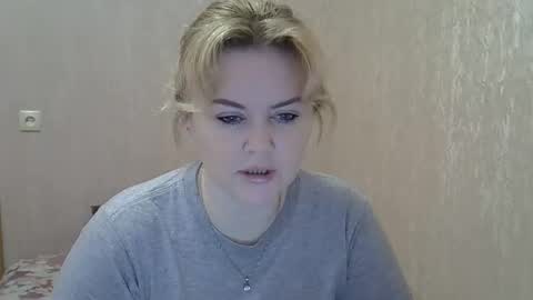 karennelsonx online show from 01/23/25, 08:25