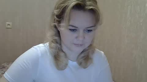 karennelsonx online show from 01/31/25, 02:39