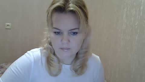 karennelsonx online show from 01/31/25, 05:42