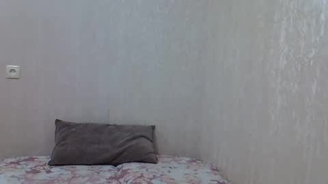 karennelsonx online show from 02/26/25, 03:19