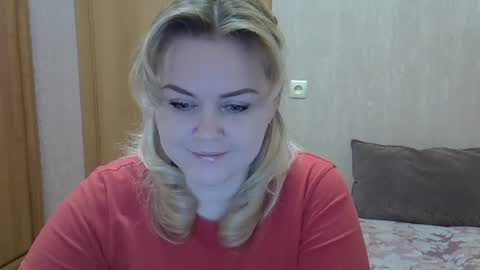 karennelsonx online show from 03/11/25, 02:29