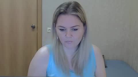 karennelsonx online show from 05/12/26, 01:19