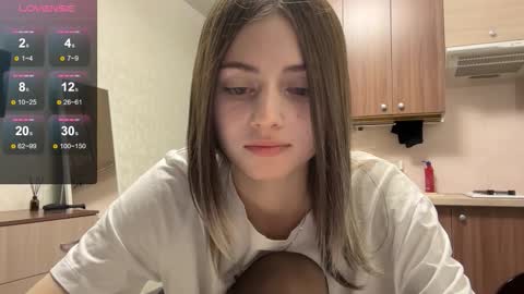 Snapshot of karensimilton chatting on 01/09/26, 03:04 May online show from 01/09/26, 03:04