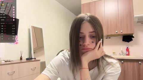 Snapshot of karensimilton chatting on 01/15/26, 03:05 May online show from 01/15/26, 03:05