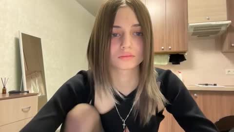 Snapshot of karensimilton chatting on 02/06/26, 03:04 May online show from 02/06/26, 03:04