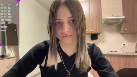 Snapshot of karensimilton chatting on 02/23/26, 03:09 May online show from 02/23/26, 03:09