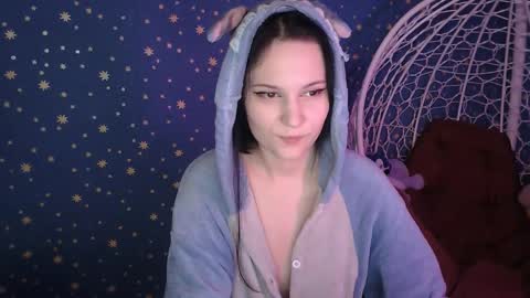 karicherry online show from 12/14/24, 03:40