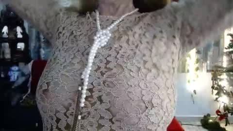 Snapshot of karima_sarabe chatting on 12/22/25, 09:01 karima_sarabe online show from 12/22/25, 09:01