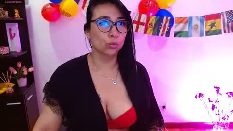 karime lee online show from 06/23/26, 10:13
